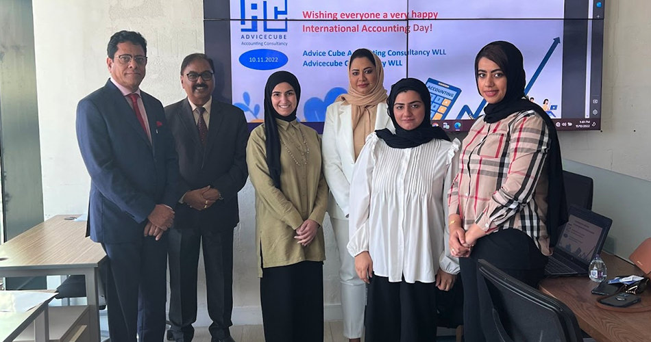 A group photo of several business people