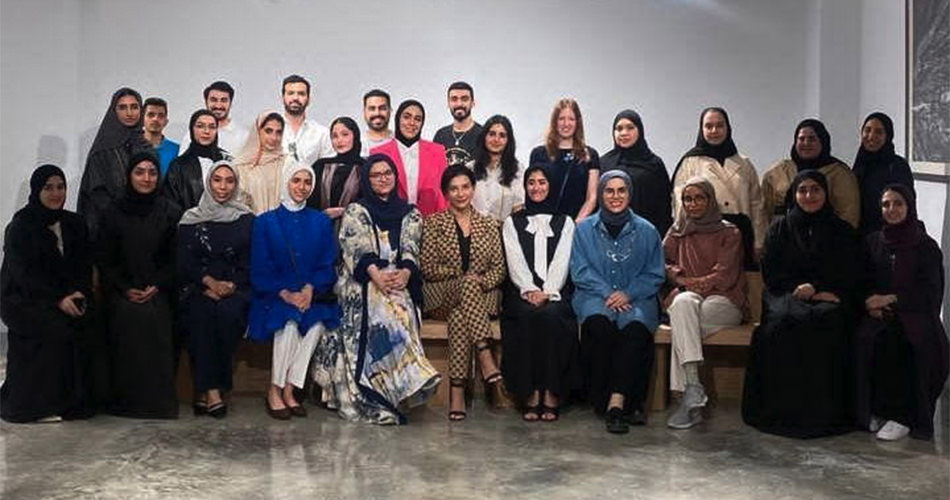 A group photo of people at the digital conference & Pop-up