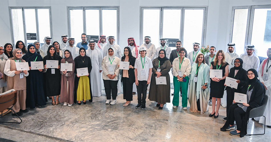A large group photo at the Digital Conference